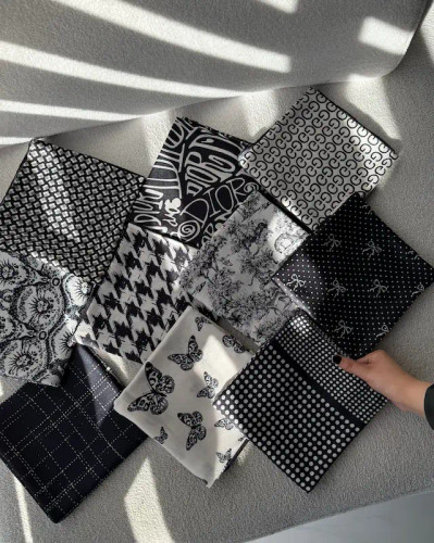 مینی اسکارف مشکی طرح میکس